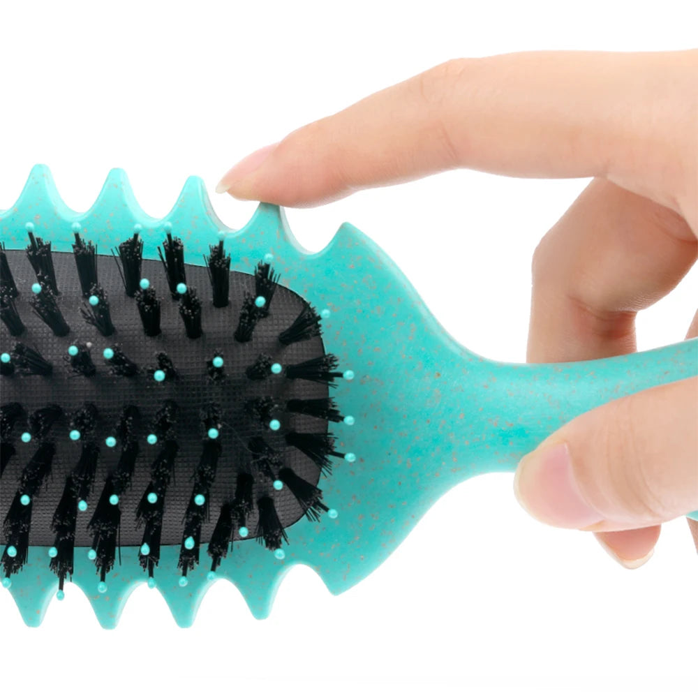 Innovative Curl Defining Brush